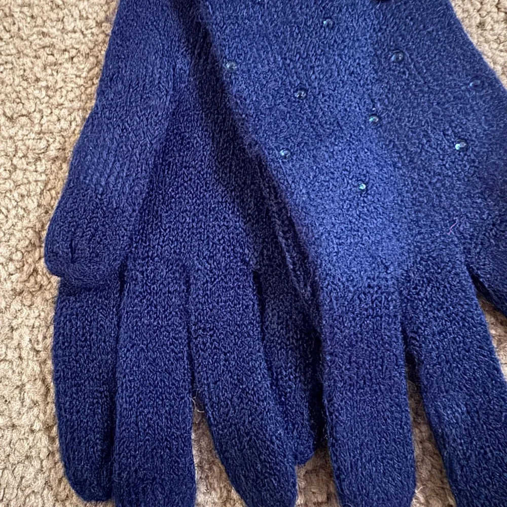 Charming Charlie NWT Knit Sequin Gloves Blue Women’s Cozy Warm One Size Acrylic